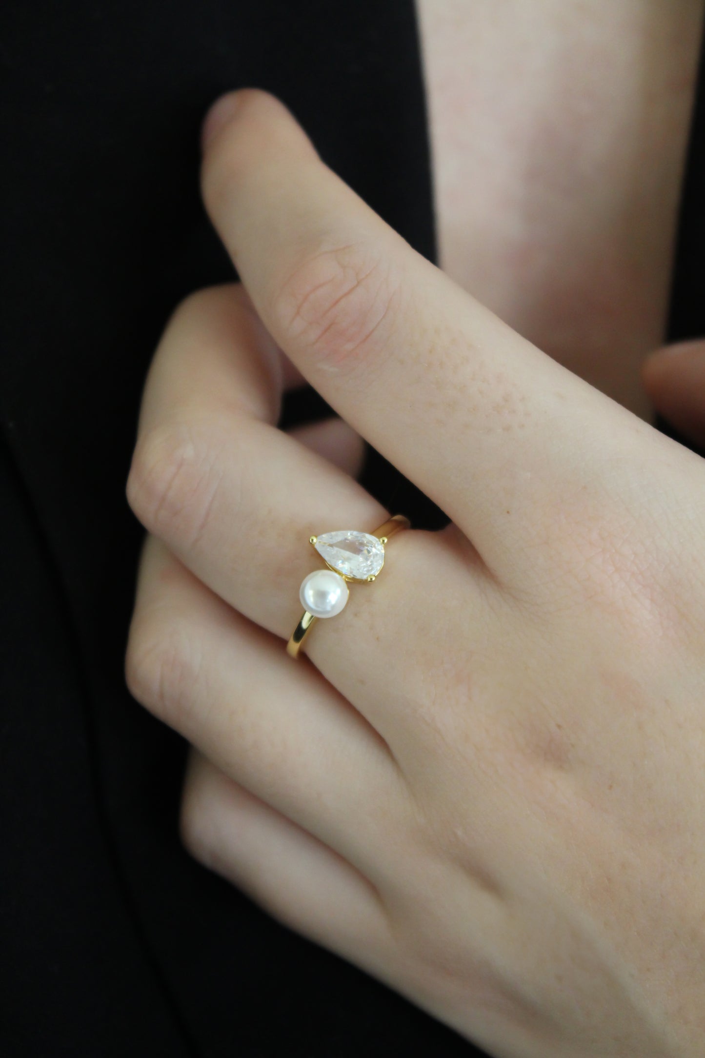 Amelia Ring